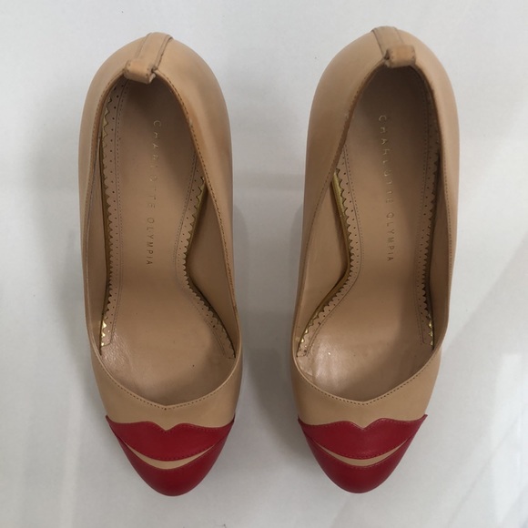 Charlotte Olympia Kiss Me Dolores Lip Pump - Picture 9 of 11
